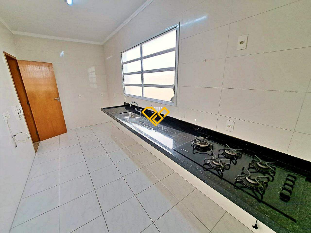 Sobreposta Baixa à venda no Boqueirão: Cozinha