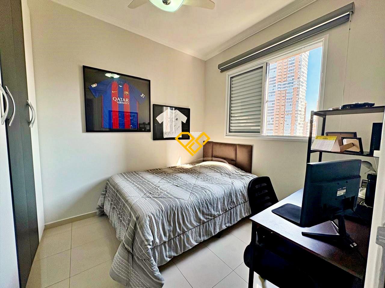 Apartamento à venda no Gonzaga: Dormitório 2