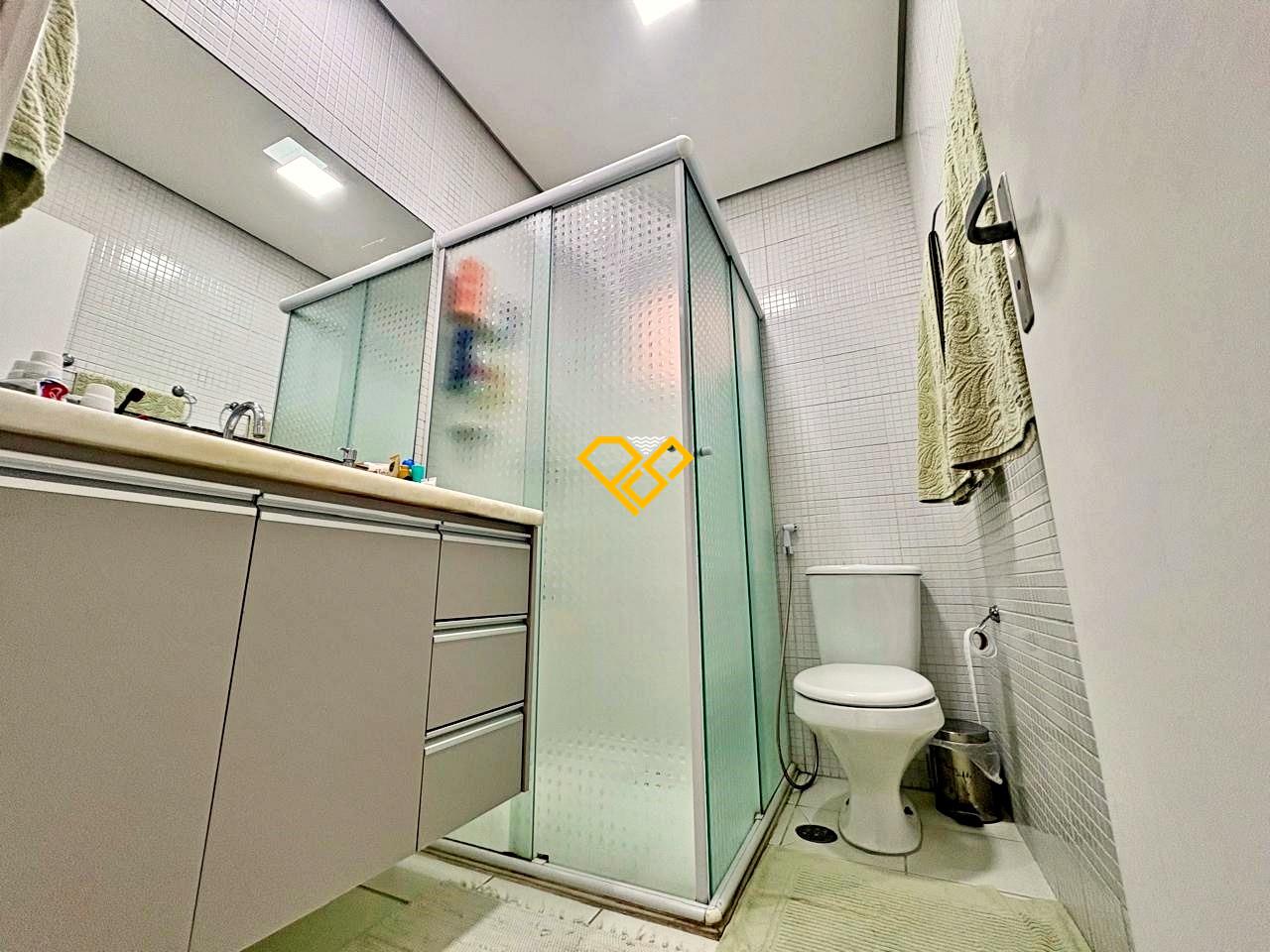 Apartamento à venda no Gonzaga: Wc social