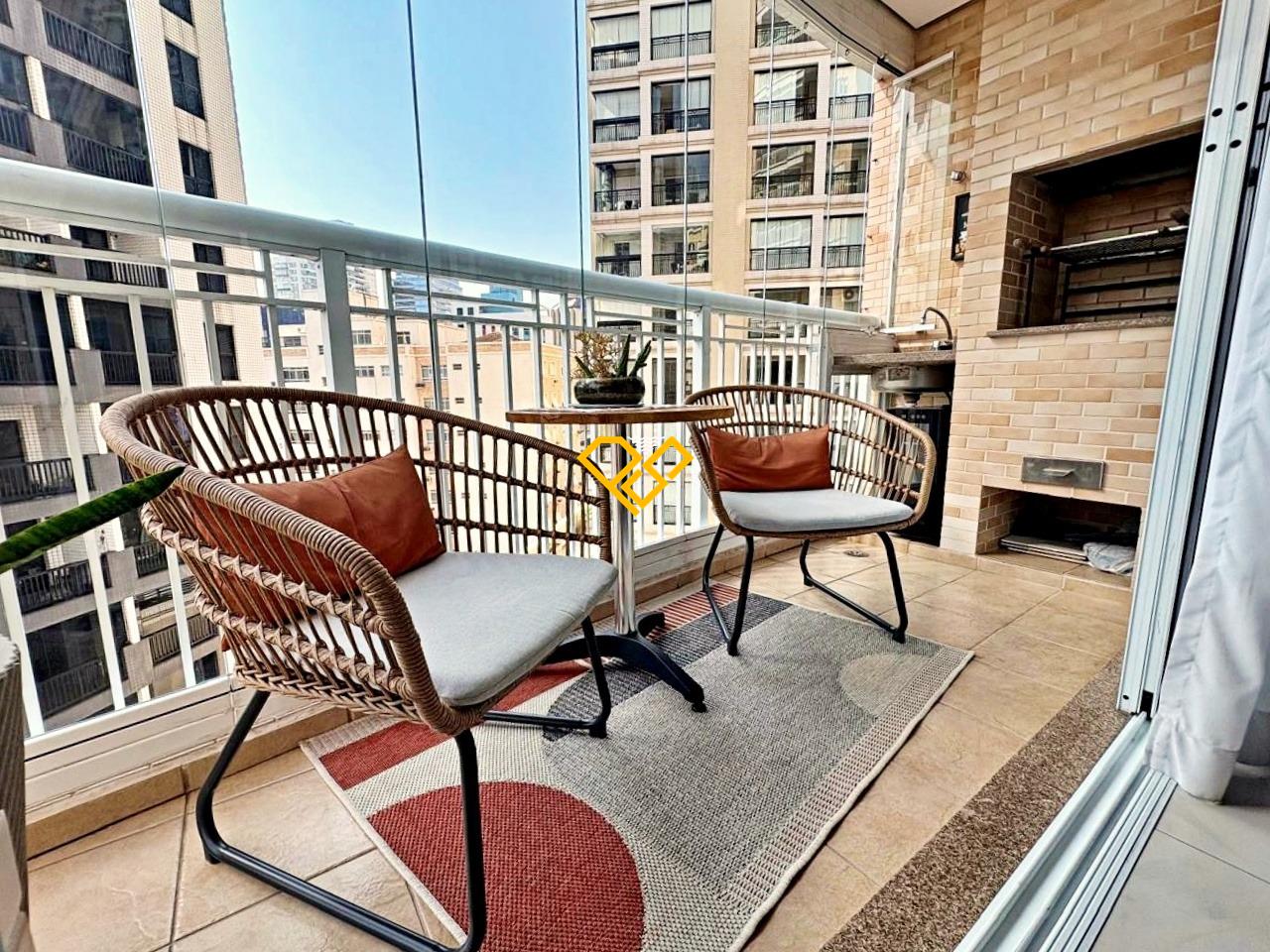 Apartamento à venda no Gonzaga: Varanda