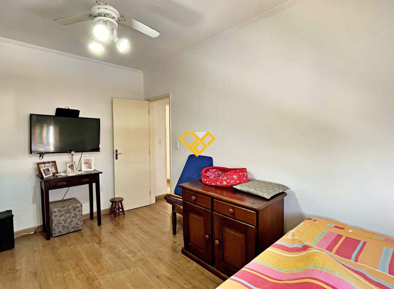 Apartamento à venda no Embaré: Dormitório 2