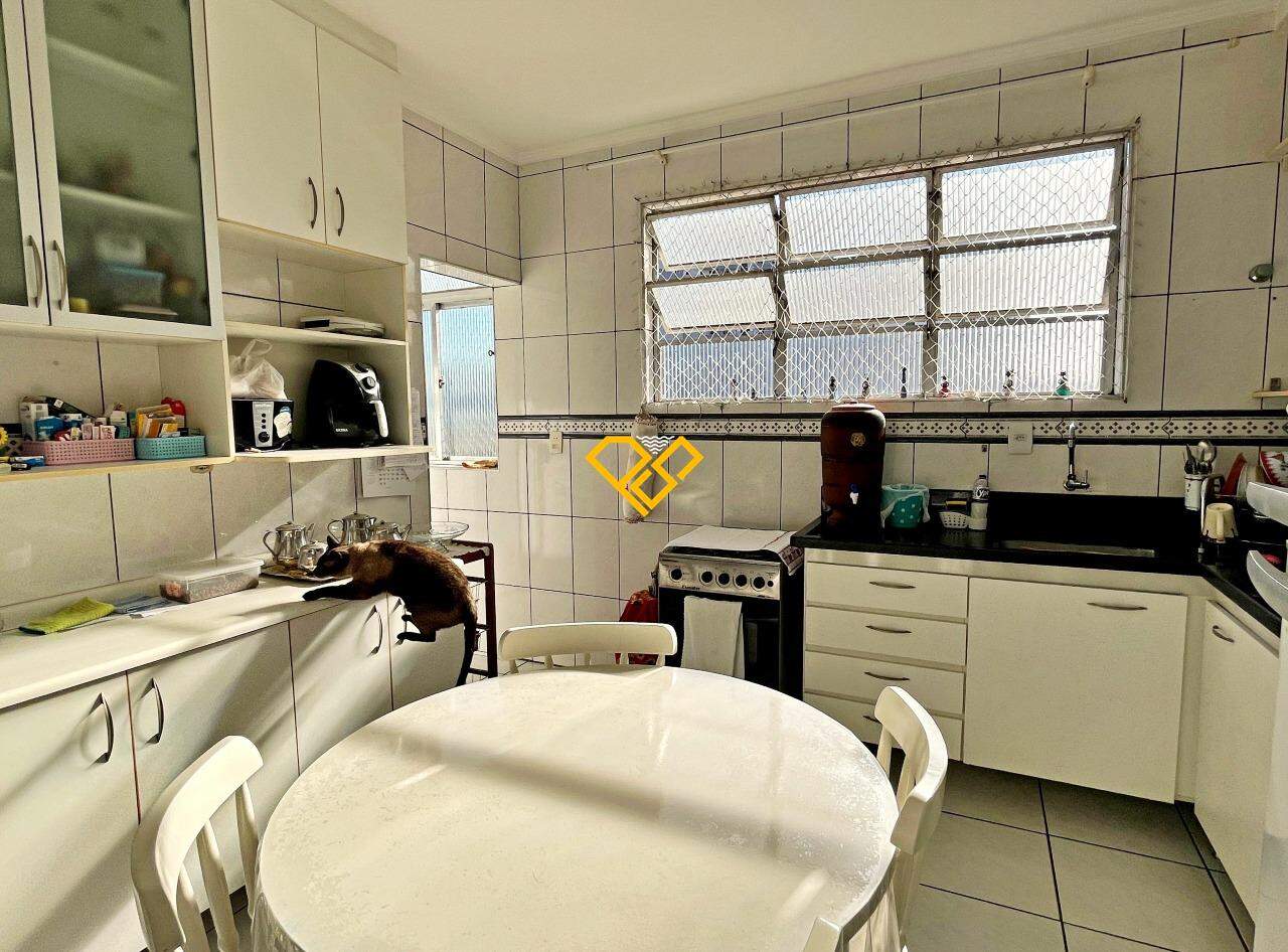 Apartamento à venda no Embaré: Cozinha