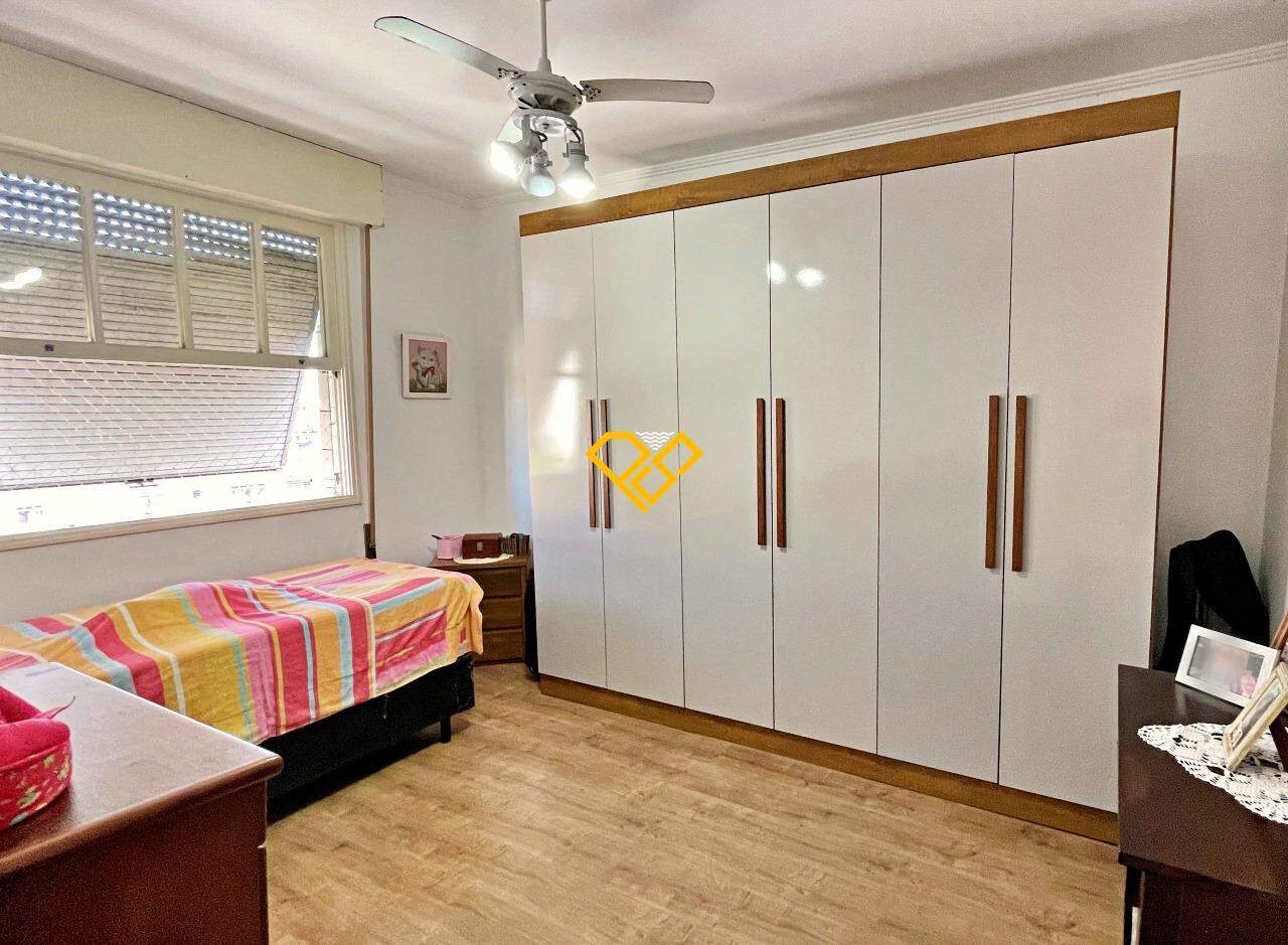 Apartamento à venda no Embaré: Dormitório 2