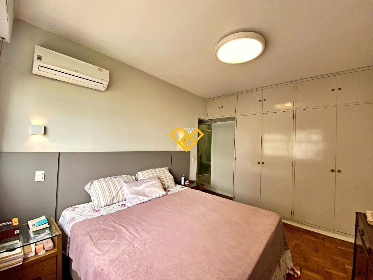 Apartamento à venda no Ponta da Praia: Dormitório 1 - suíte