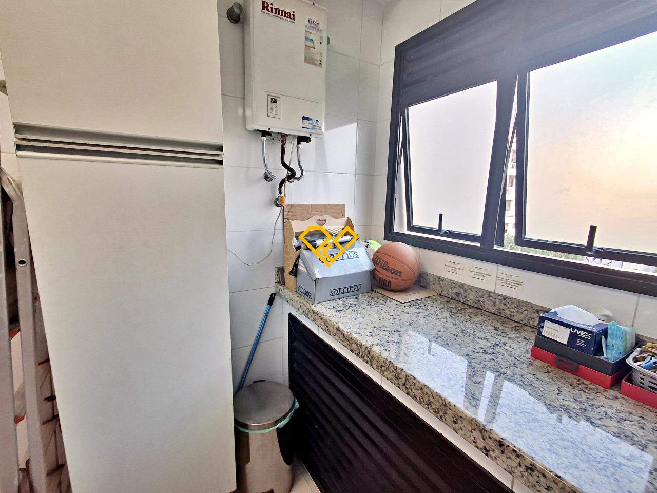 Apartamento à venda no Gonzaga: Área de serviço