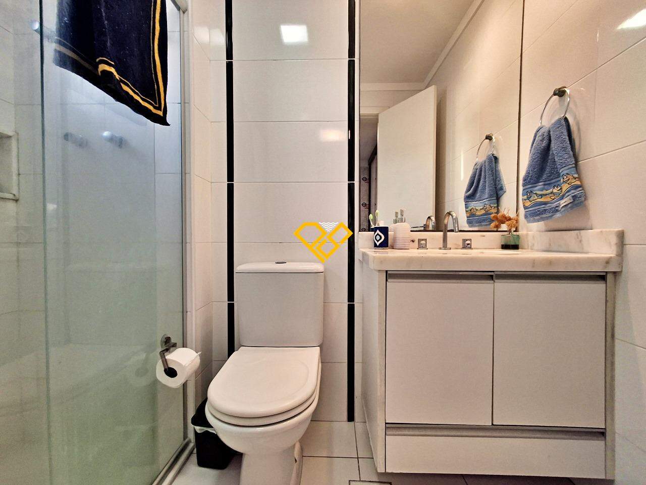 Apartamento à venda no Gonzaga: Wc suíte 2