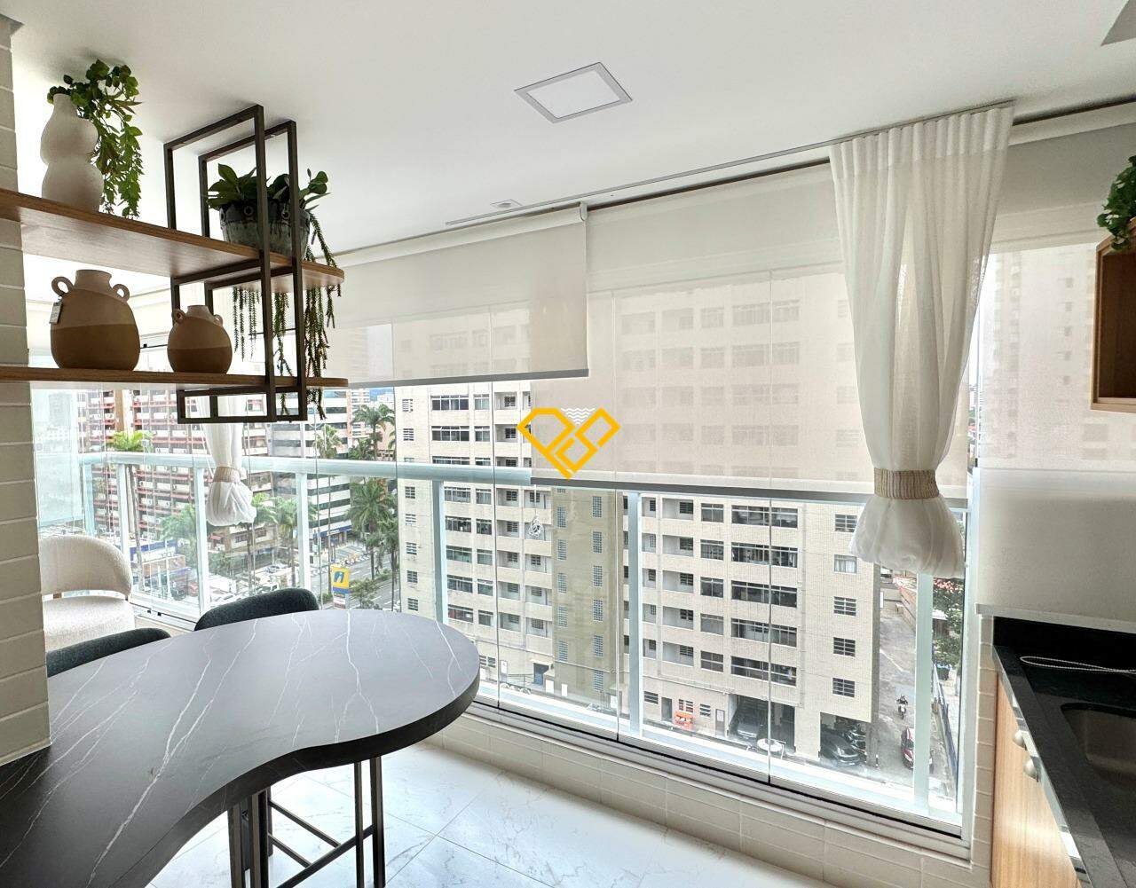 Apartamento para aluguel no Gonzaga: Varanda