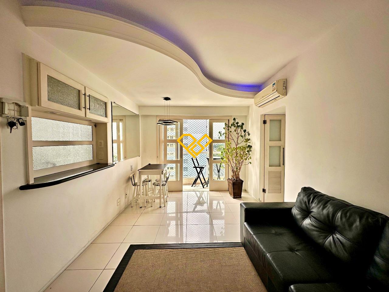 Apartamento à venda no José Menino: Sala