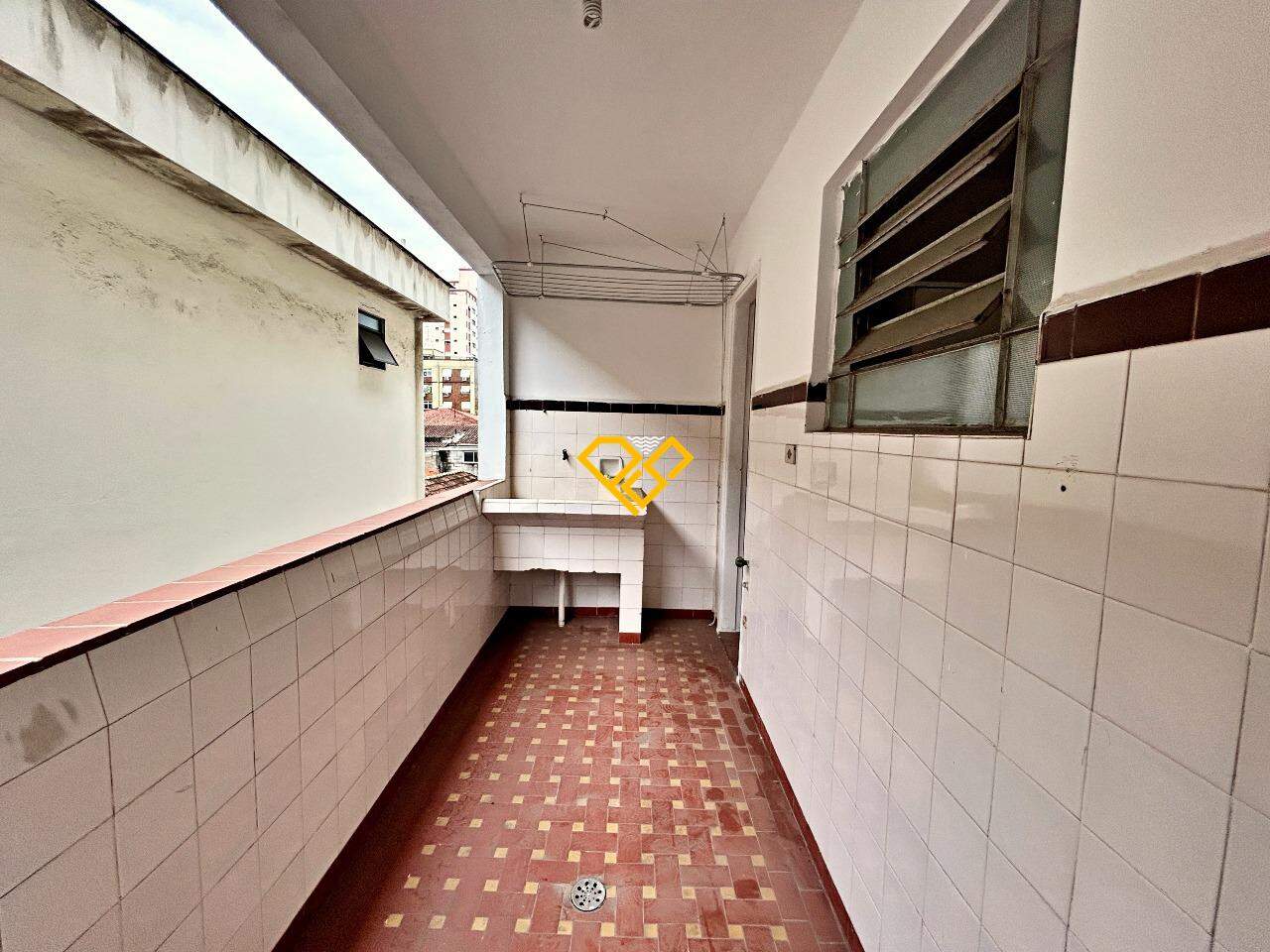 Apartamento à venda no Embaré: Área de serviço