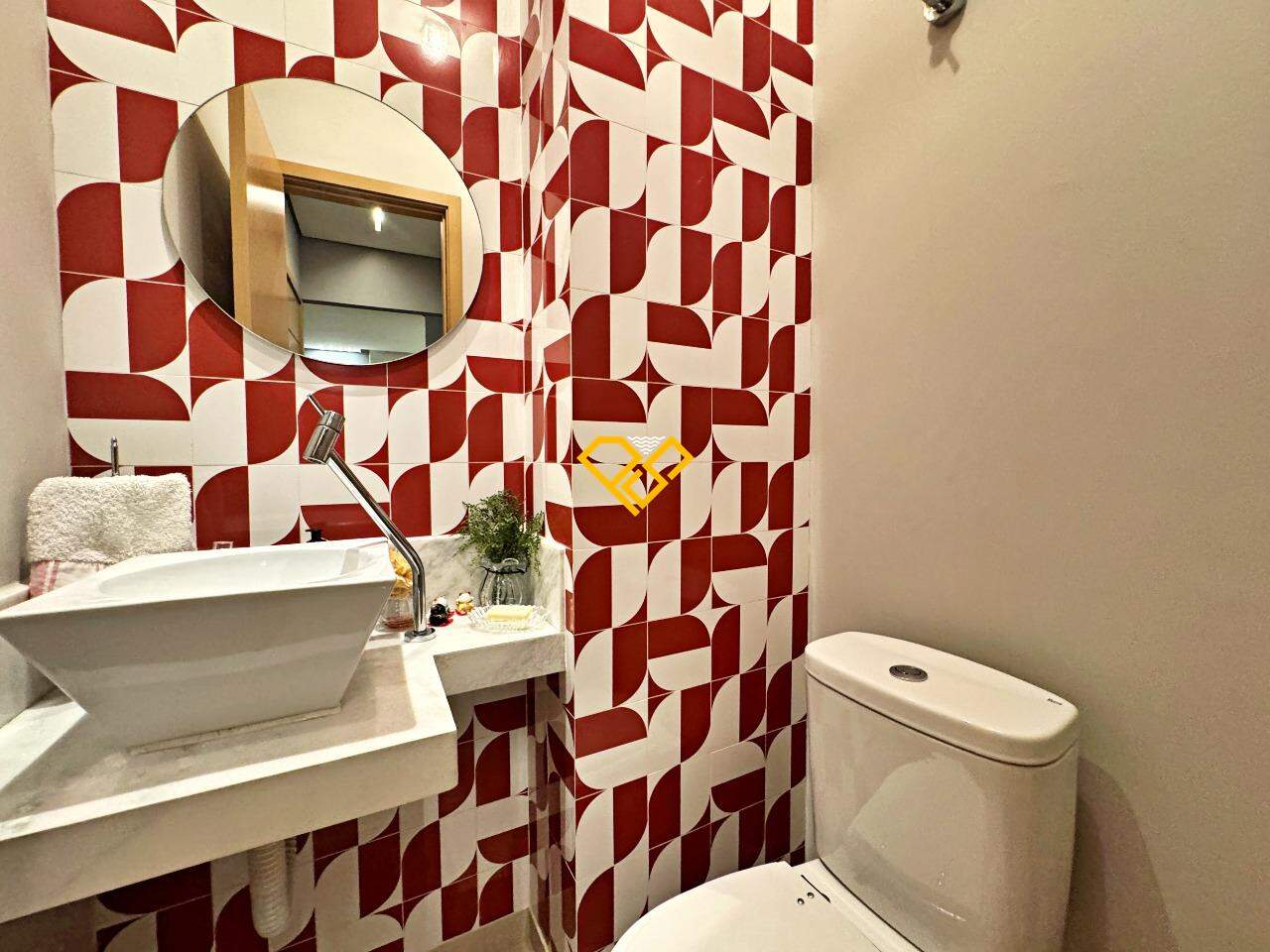 Apartamento à venda no Boqueirão: Lavabo