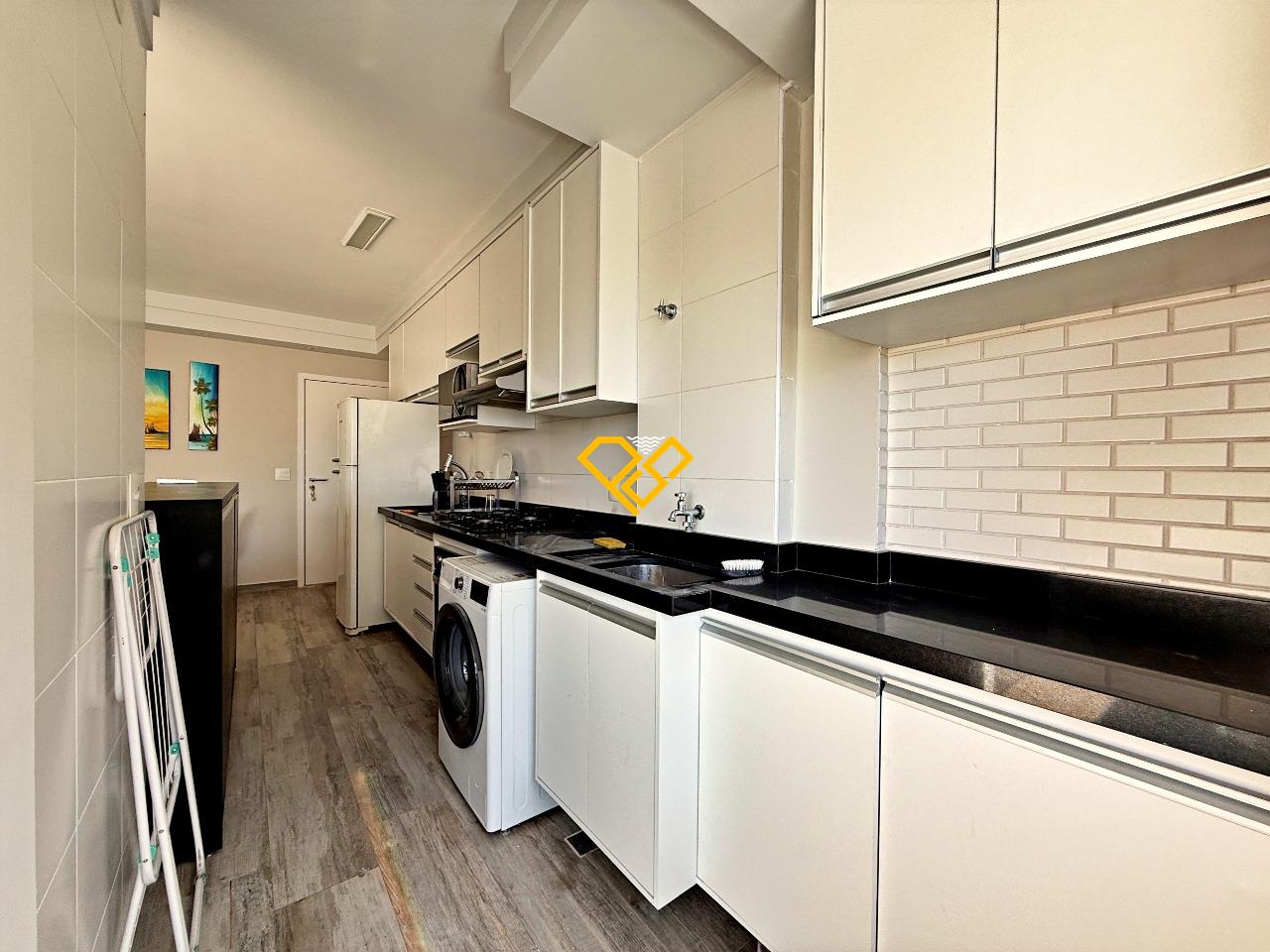 Apartamento à venda no Ponta da Praia: Cozinha