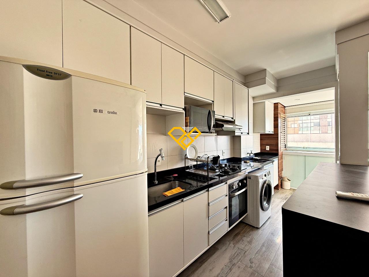 Apartamento à venda no Ponta da Praia: Cozinha