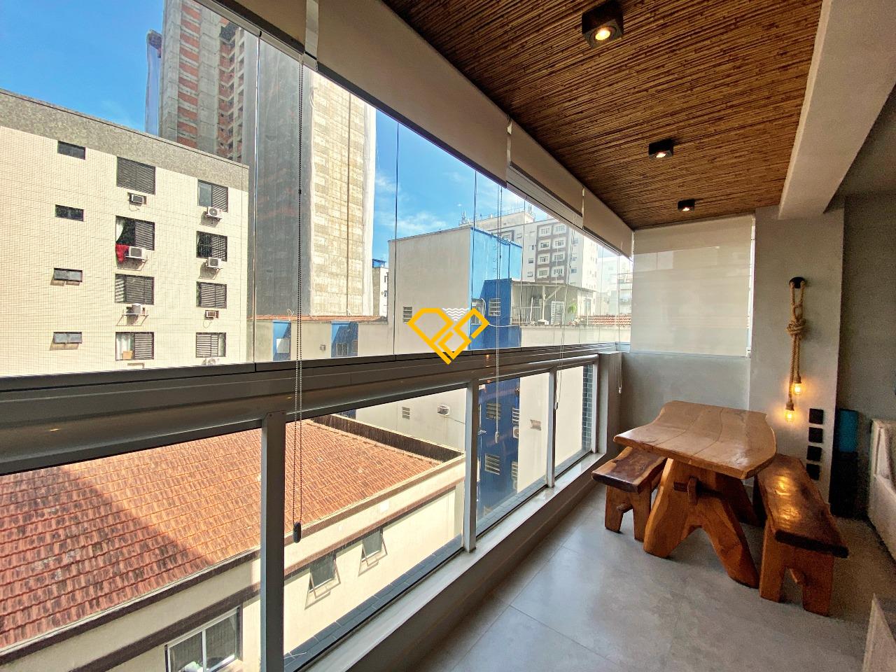 Apartamento para aluguel no Ponta da Praia: Varanda