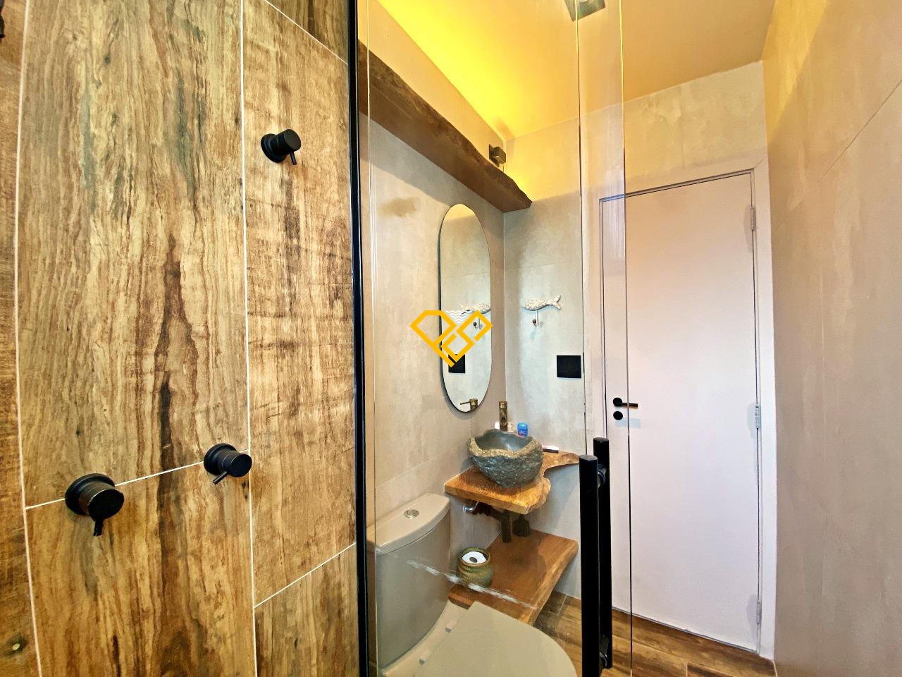 Apartamento para aluguel no Ponta da Praia: Wc social