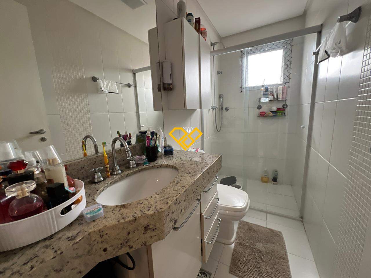 Apartamento à venda no Gonzaga: Wc social