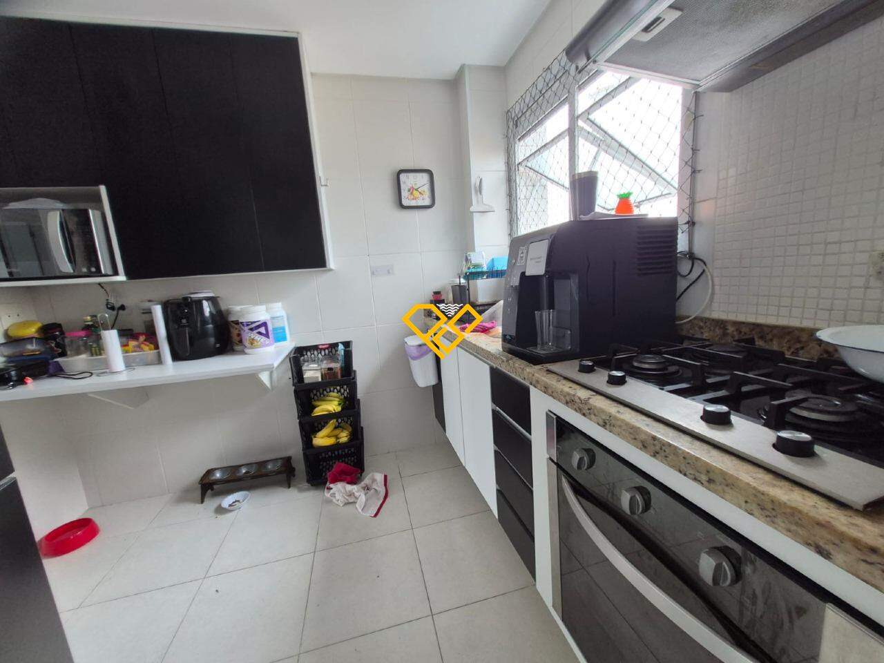 Apartamento à venda no Gonzaga: Cozinha