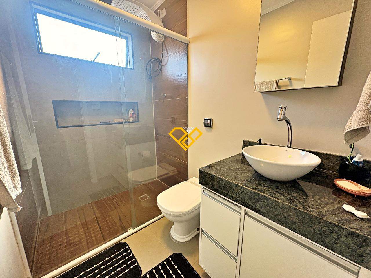 Apartamento à venda no Ponta da Praia: Wc suíte