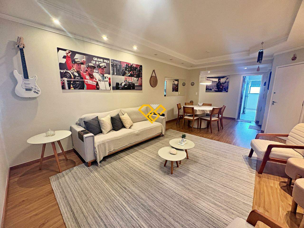 Apartamento à venda no Ponta da Praia: Sala
