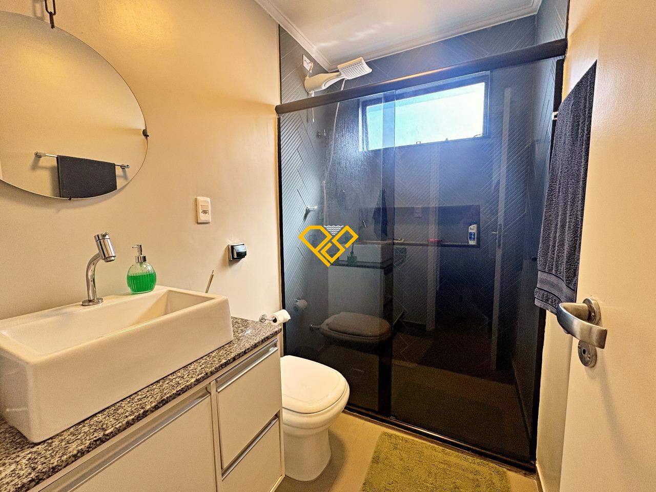 Apartamento à venda no Ponta da Praia: Wc social