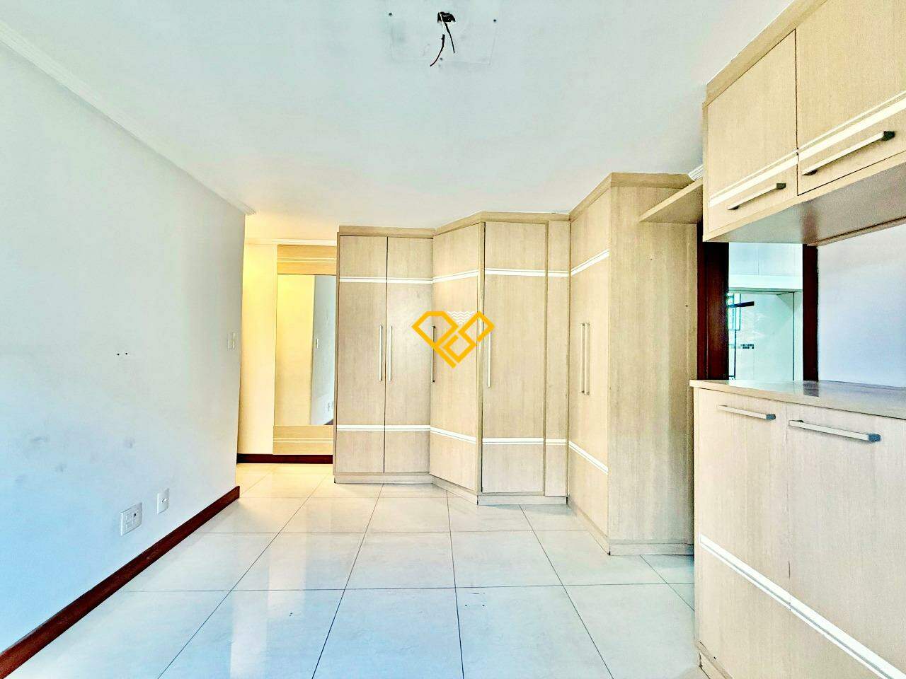 Apartamento à venda no Embaré: Dormitório 1 - suíte