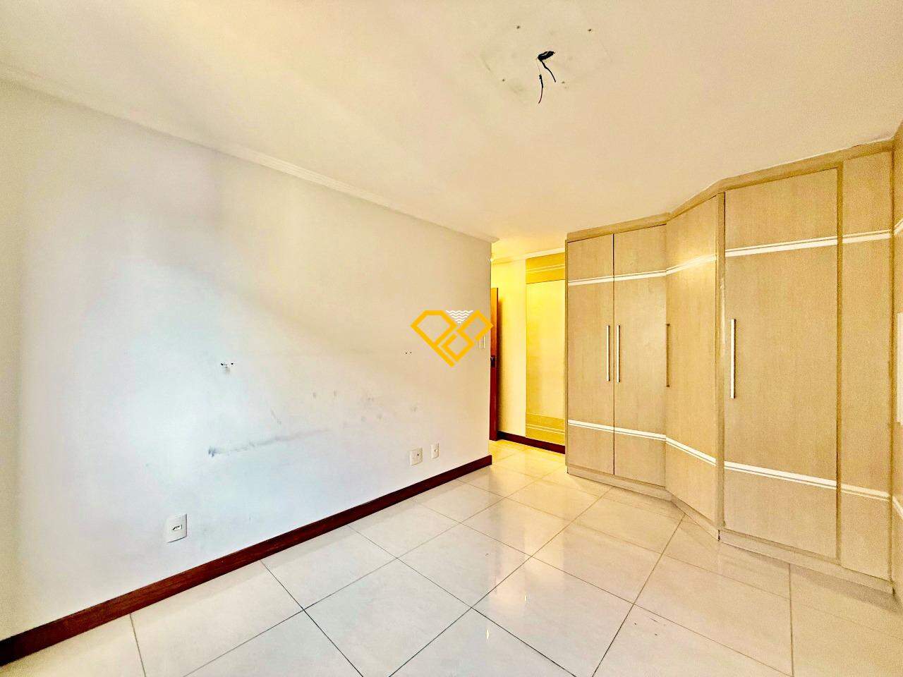 Apartamento à venda no Embaré: Dormitório 1 - suíte
