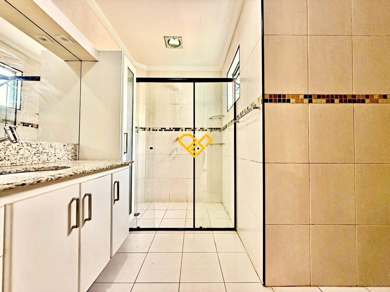 Apartamento à venda no Embaré: Wc suíte