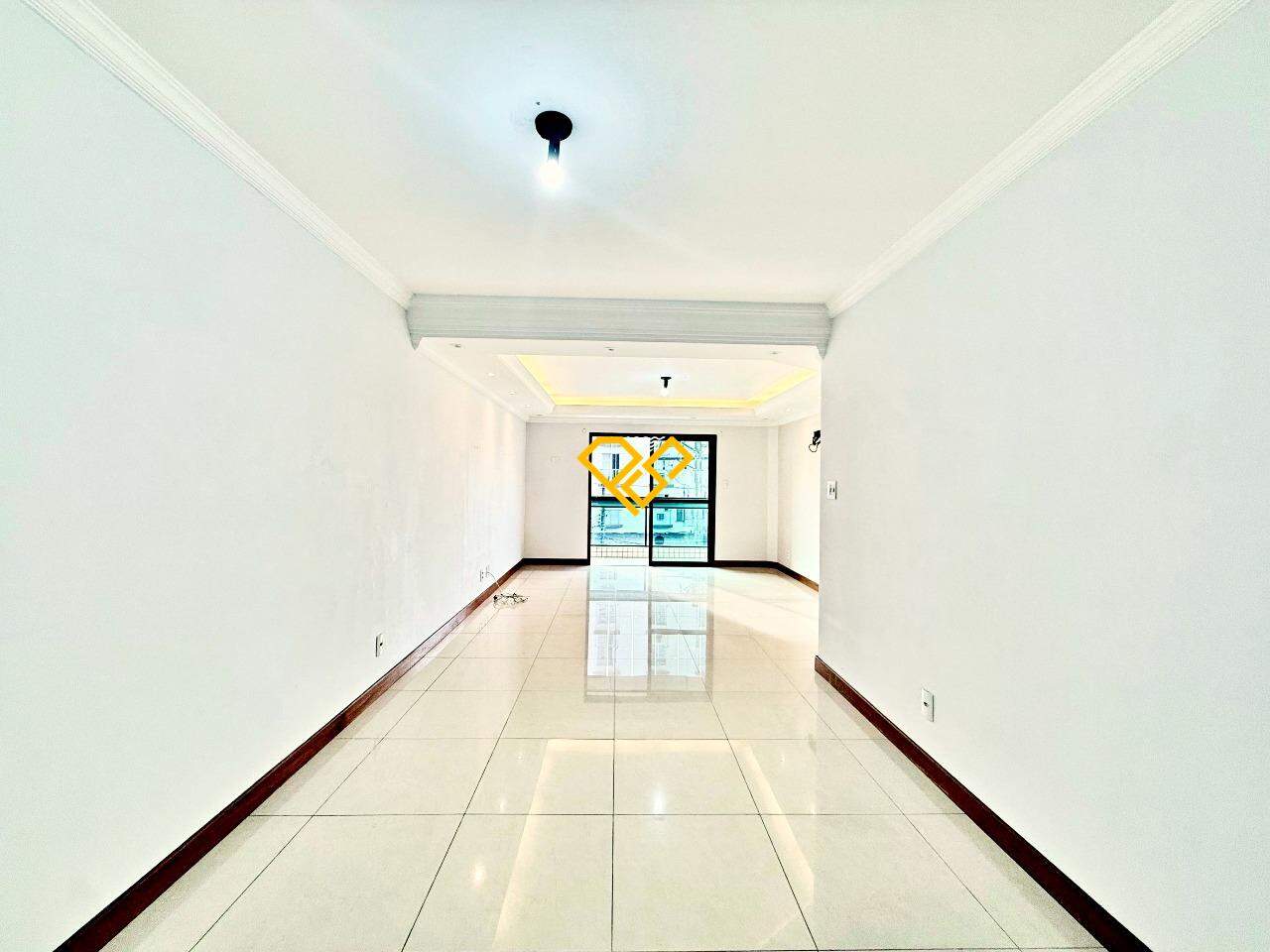 Apartamento à venda no Embaré: Sala
