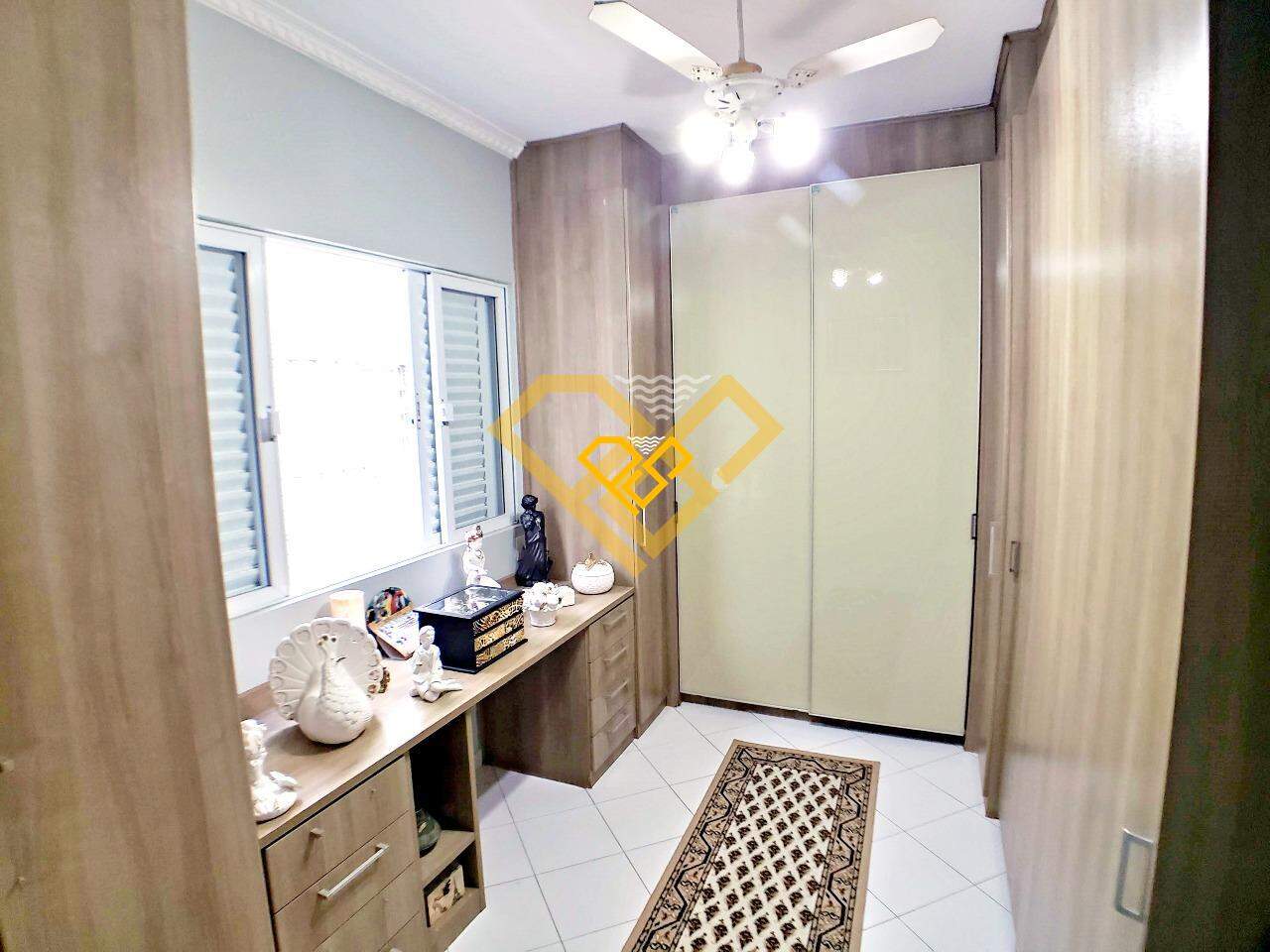 Casa à venda no Aparecida: SUÍTE 2