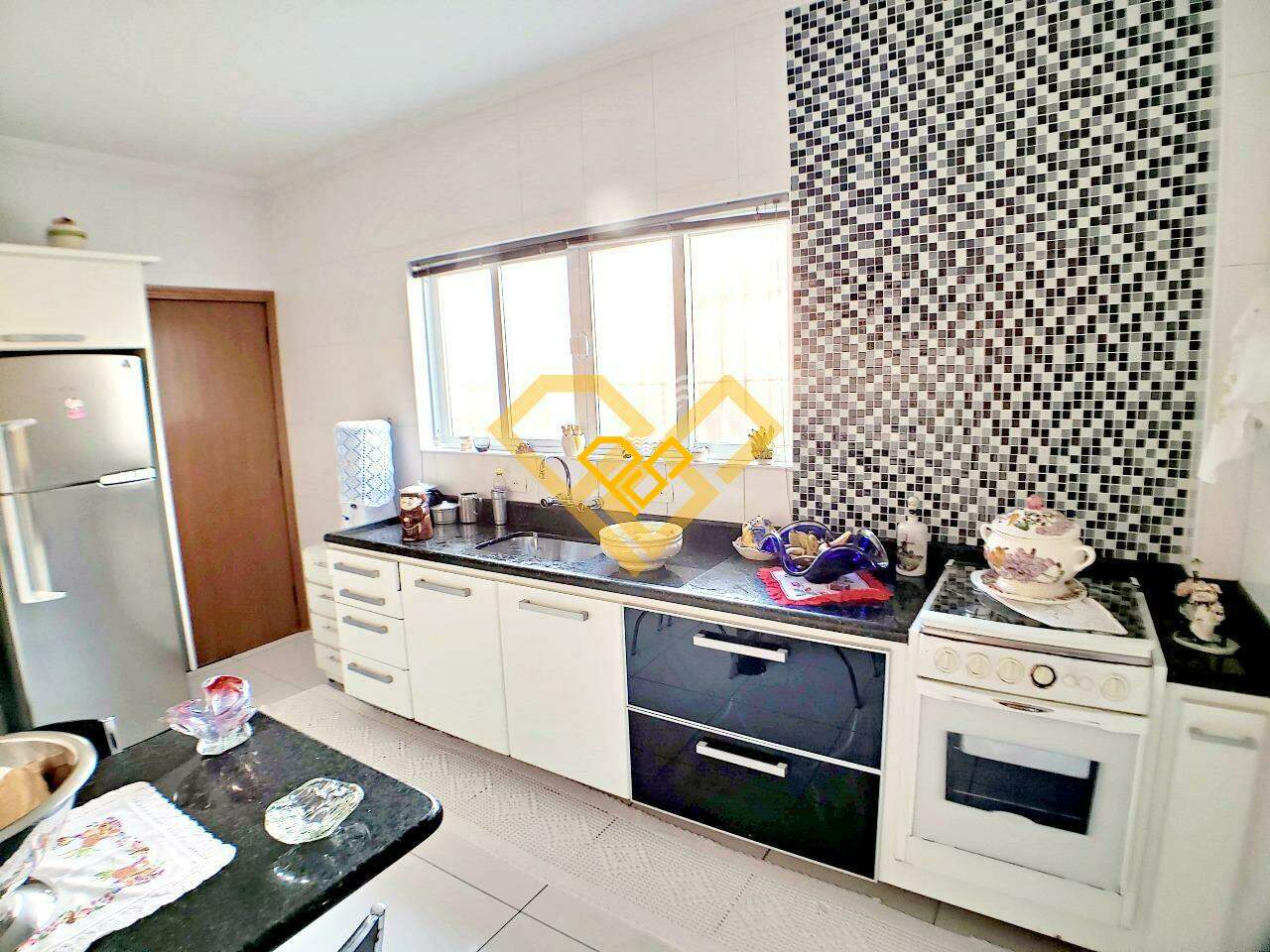 Casa à venda no Aparecida: COZINHA