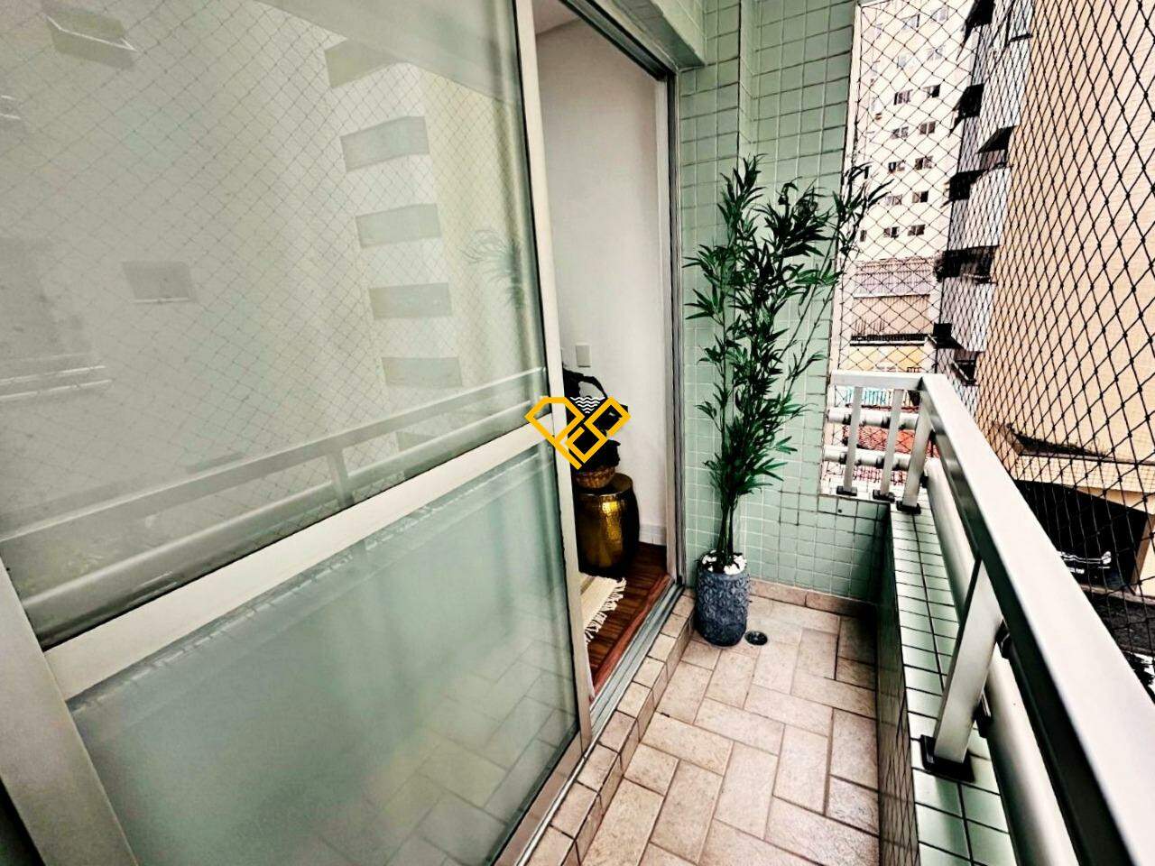 Apartamento à venda no Vila Mathias: Varanda