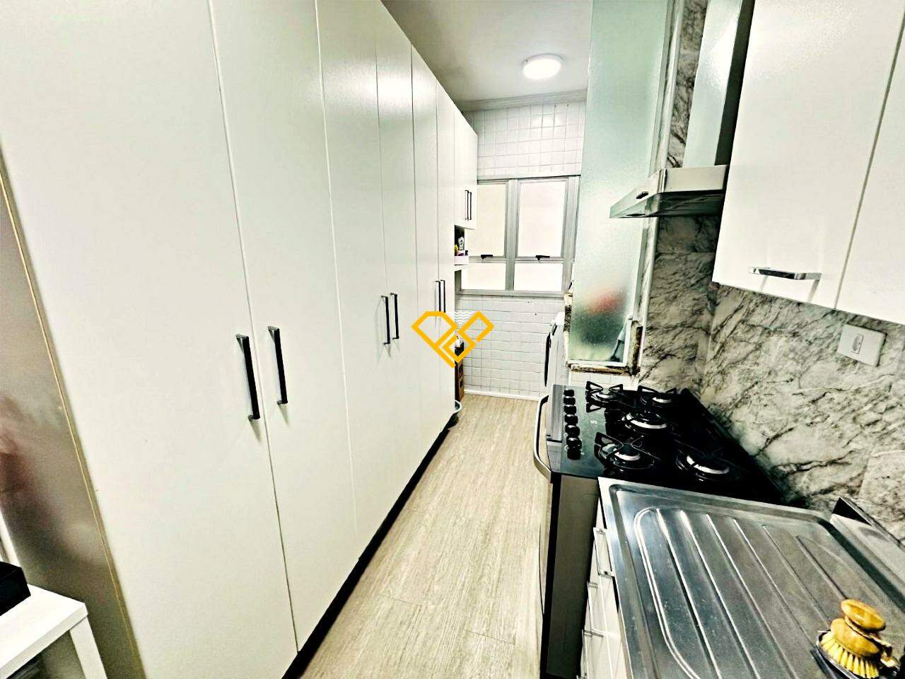 Apartamento à venda no Vila Mathias: Cozinha