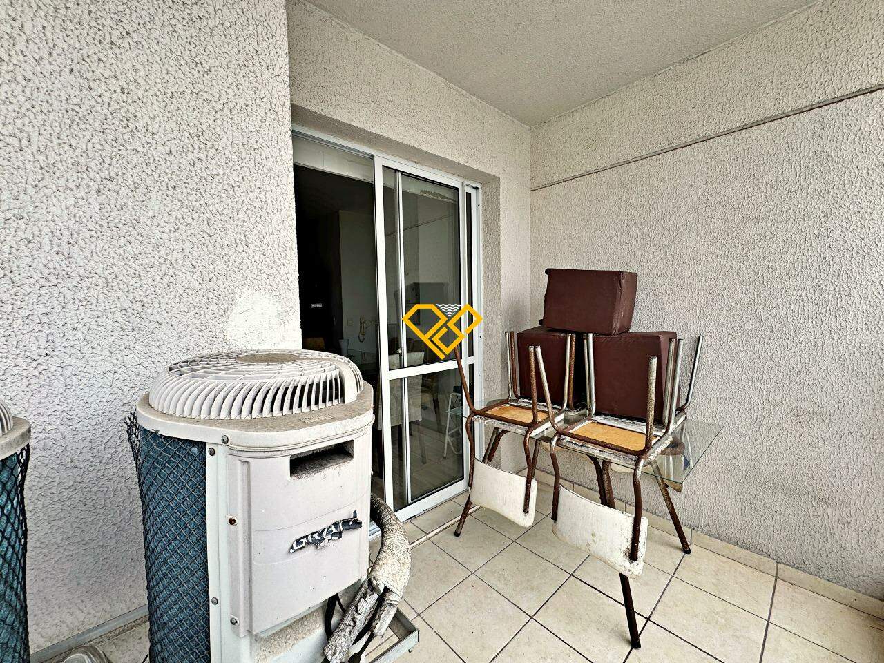 Apartamento à venda no Marapé: Varanda