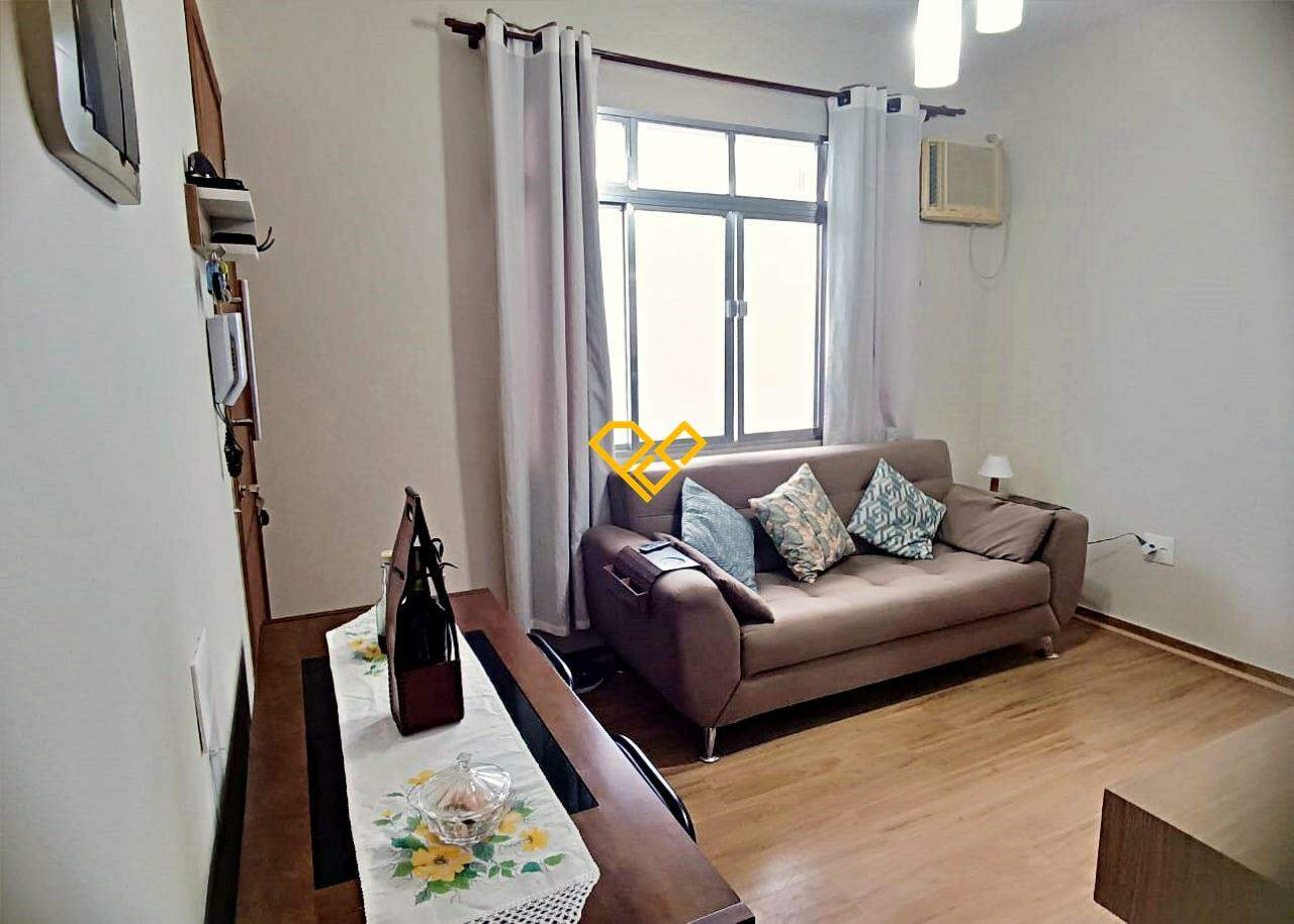 Apartamento à venda no Embaré: Sala