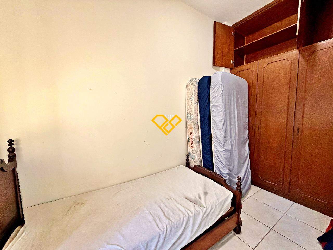Apartamento à venda no Embaré: Dependência