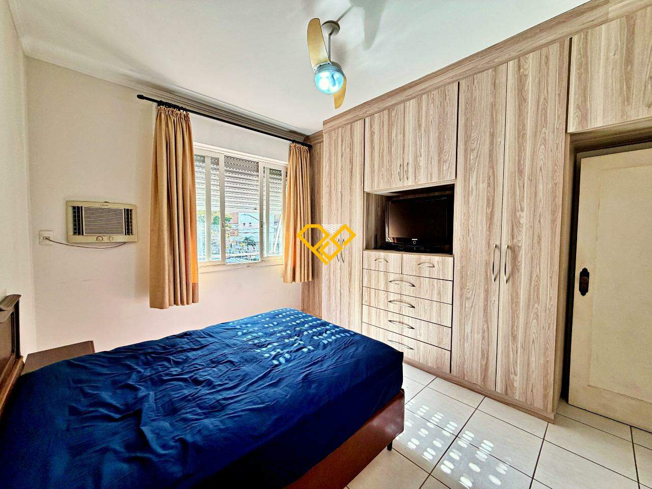 Apartamento à venda no Embaré: Dormitório 1