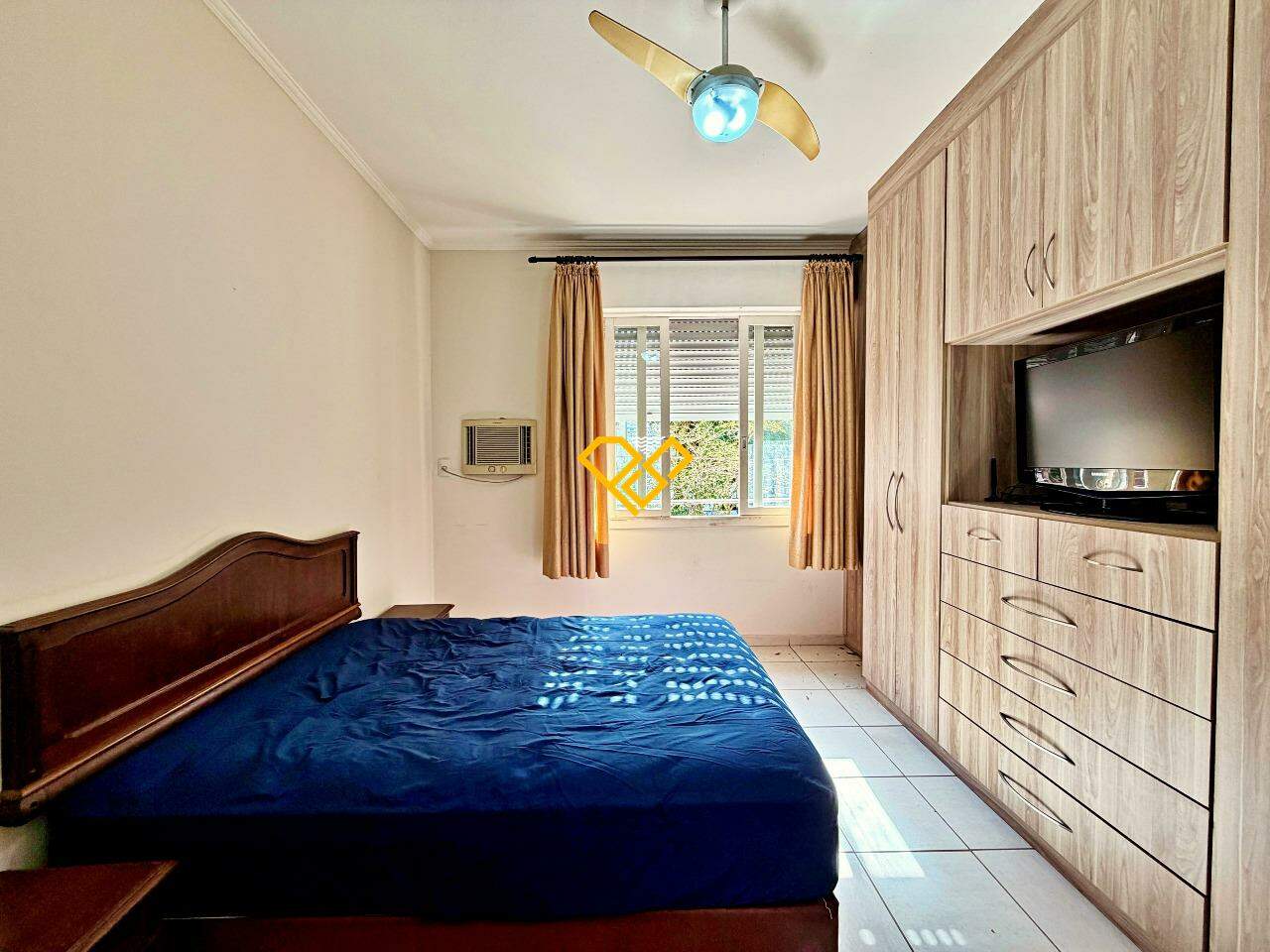 Apartamento à venda no Embaré: Dormitório 1