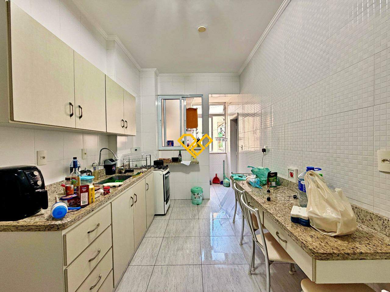 Apartamento à venda no Embaré: Cozinha
