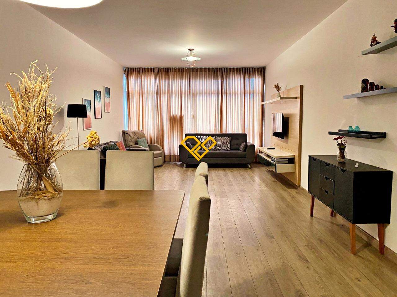 Apartamento à venda no Gonzaga: Sala