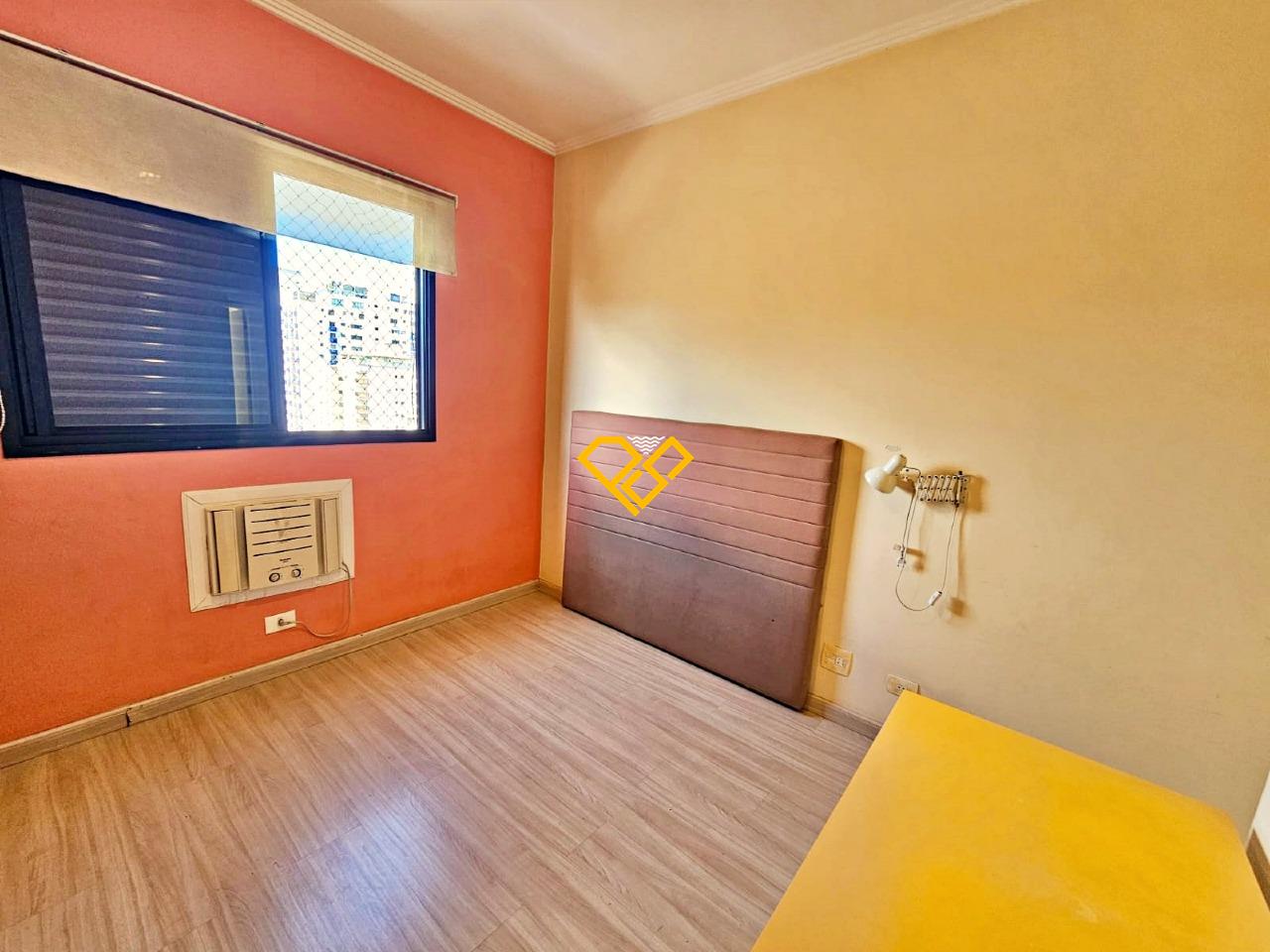 Apartamento para aluguel no Embaré: Dormitório 1 - suíte
