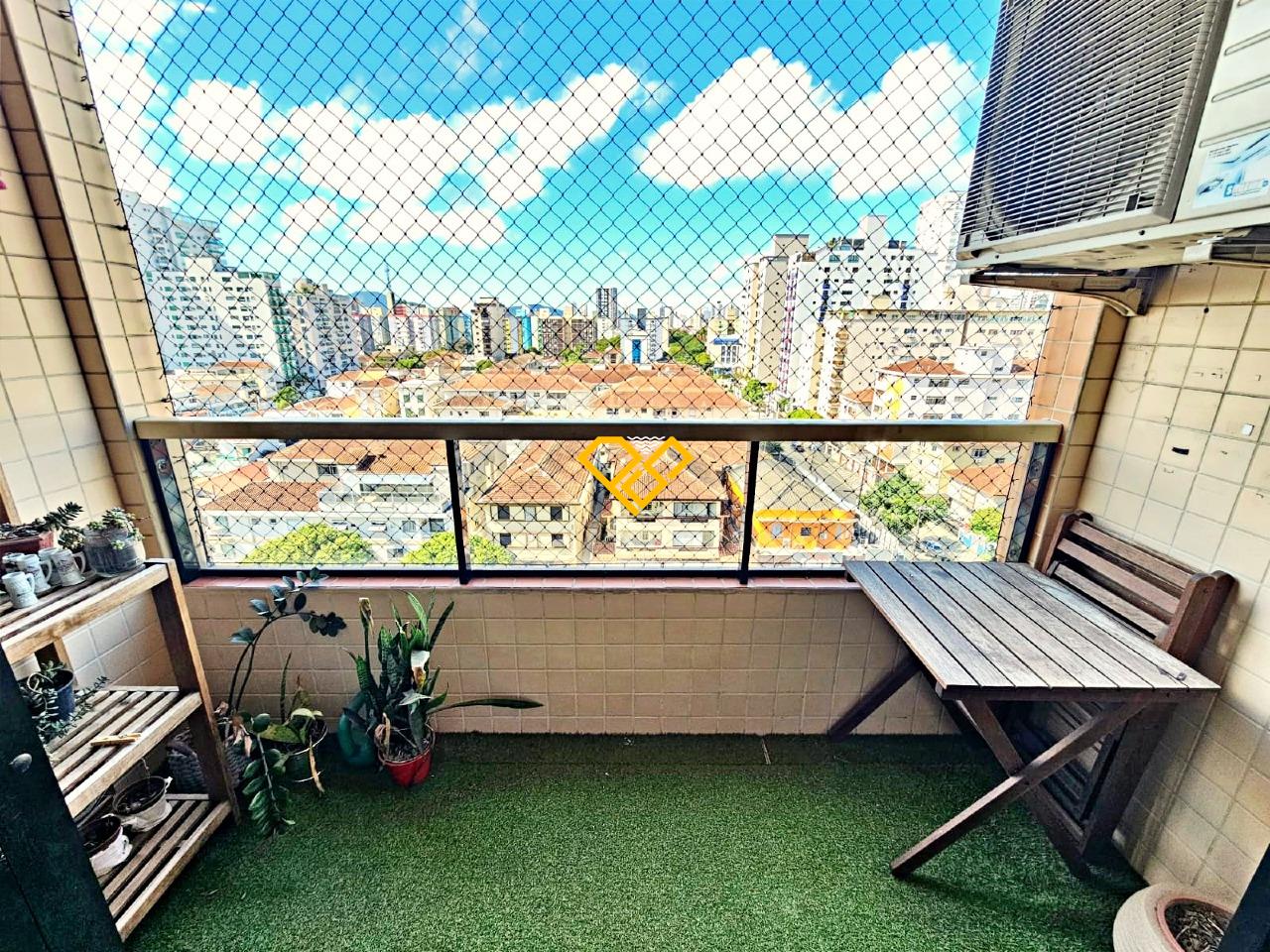Apartamento para aluguel no Embaré: Varanda