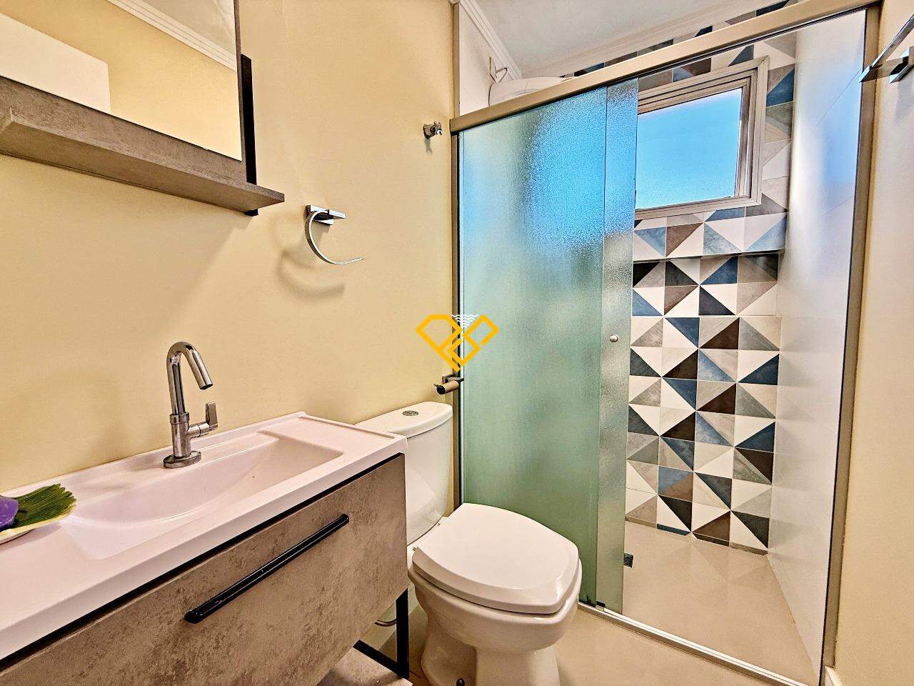 Apartamento à venda no Ponta da Praia: Wc suíte
