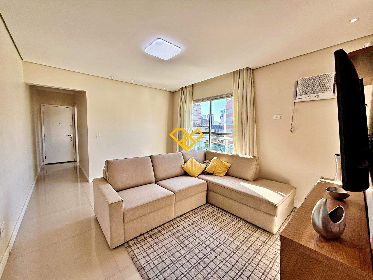 Apartamento à venda no Ponta da Praia: Sala