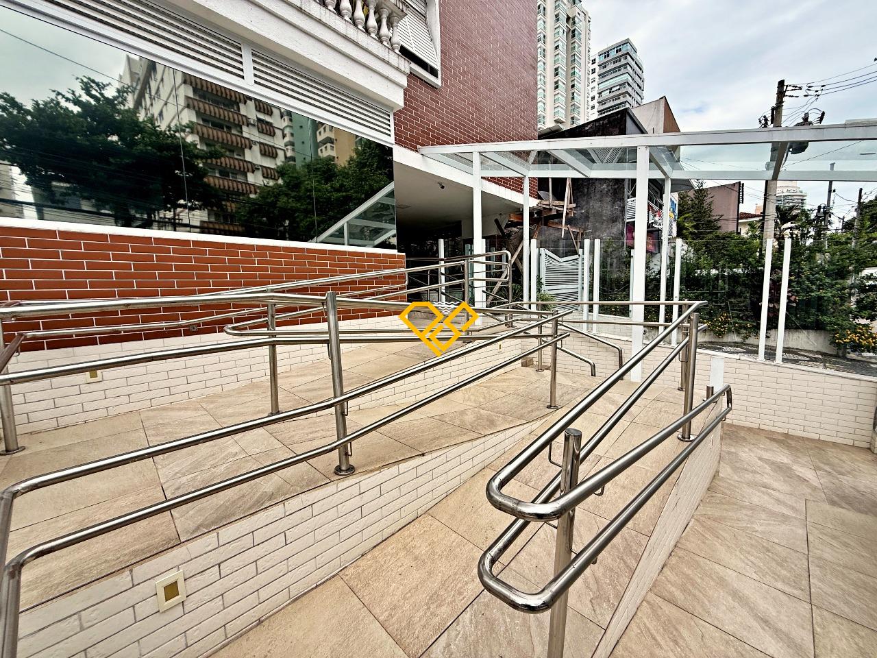 Apartamento à venda no Boqueirão: Entrada do condomínio