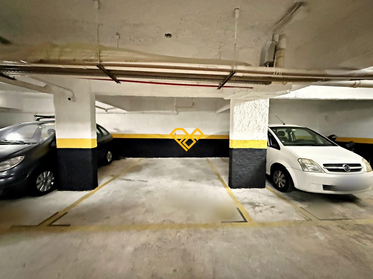 Apartamento à venda no Boqueirão: Garagem