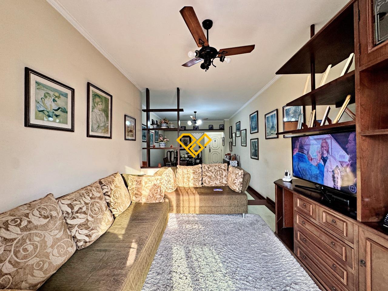 Apartamento à venda no Ponta da Praia: Sala