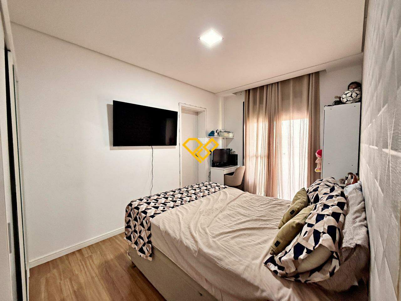 Apartamento à venda no Aparecida: Dormitório 1 - suíte