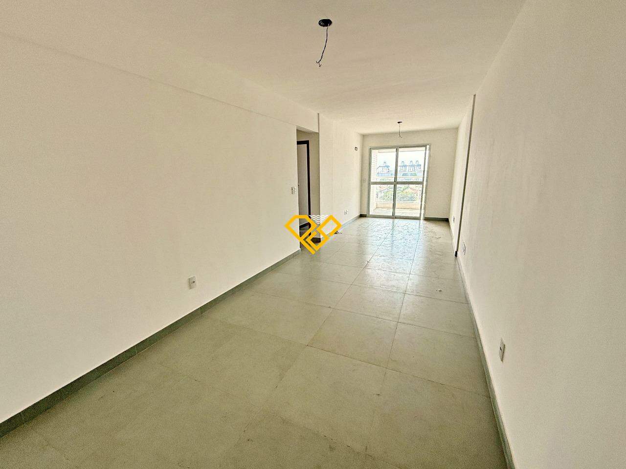 Apartamento à venda no Ponta da Praia: Sala