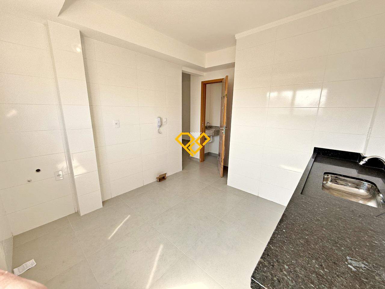Apartamento à venda no Ponta da Praia: Cozinha
