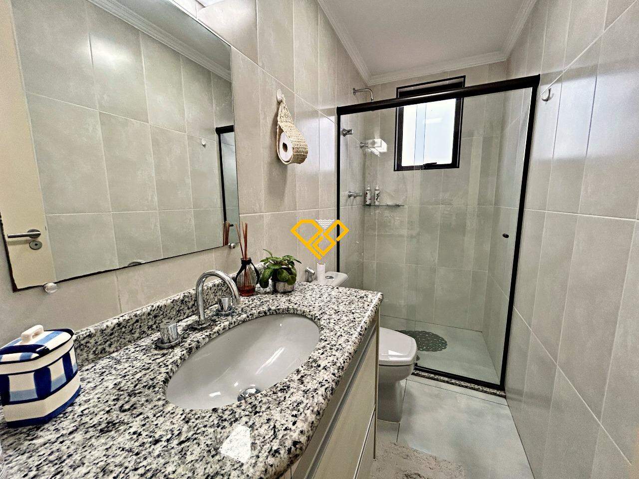 Apartamento à venda no Embaré: Wc suíte