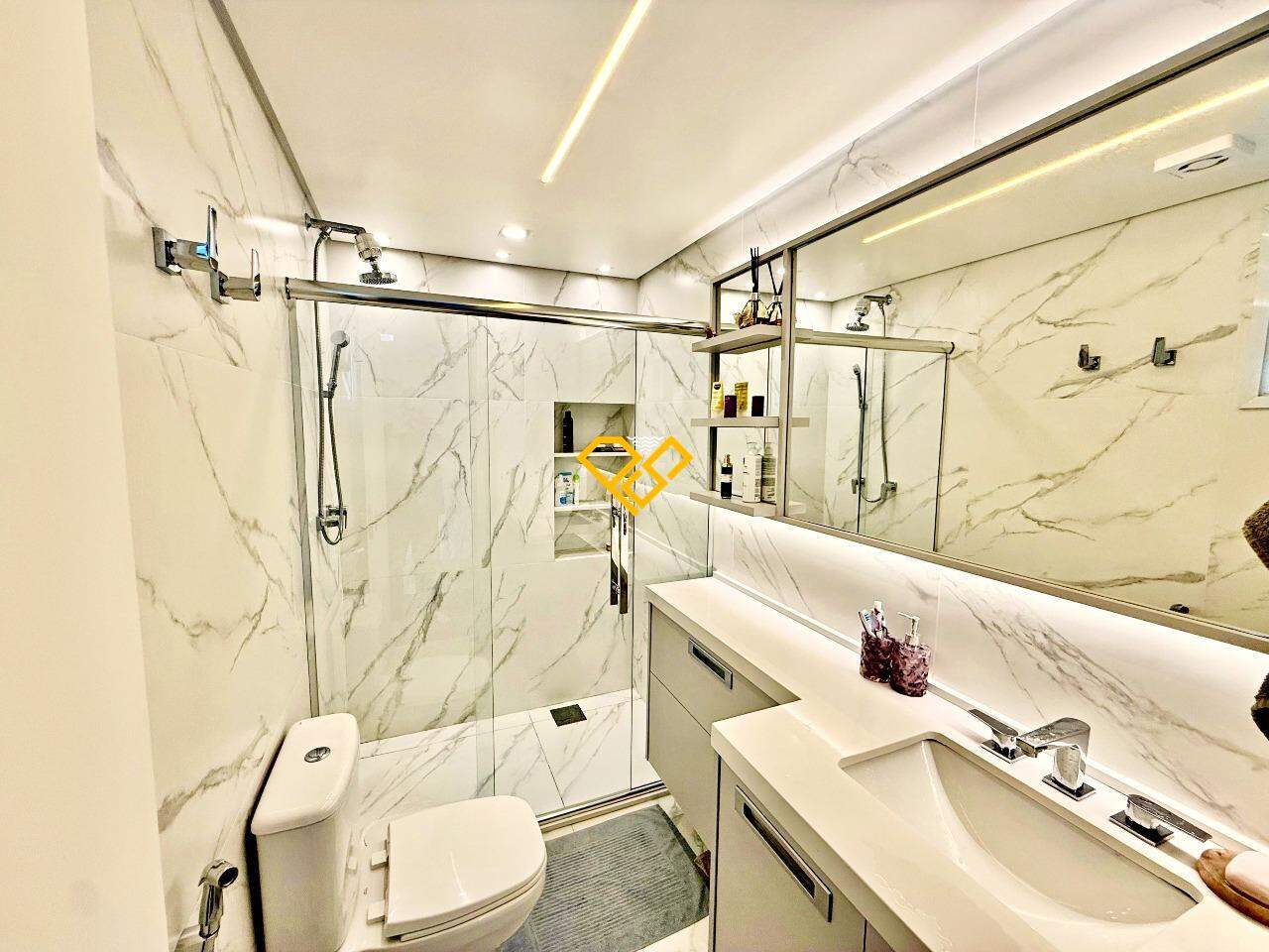 Apartamento à venda no Boqueirão: Wc suíte